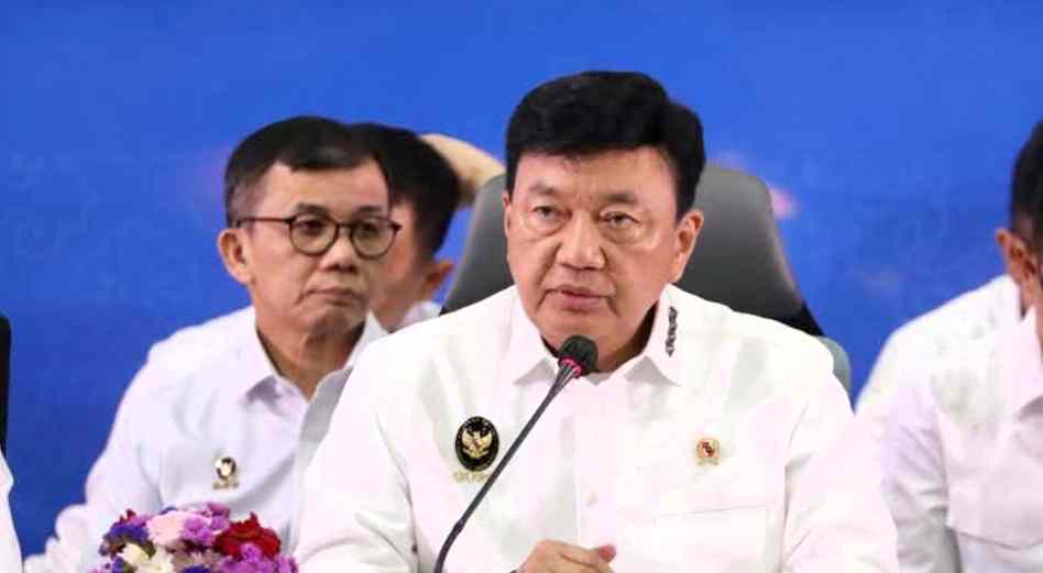 Pemerintah All Out Tangani Karhutla Riau, Menko Polkam: Ini Bukan Sekadar Tugas Teknis, Tapi Penyelamatan Masa Depan Bangsa