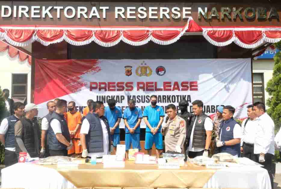Bongkar Jaringan Narkoba Aceh–Jabar, Polda Jabar Gagalkan Peredaran Sabu 3,2 Kg dan Selamatkan Ribuan Jiwa