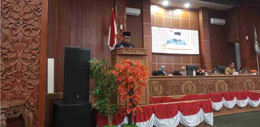 Wali Kota Depok Paparkan Tiga Faktor Utama Perubahan APBD 2025 di Rapat Paripurna DPRD