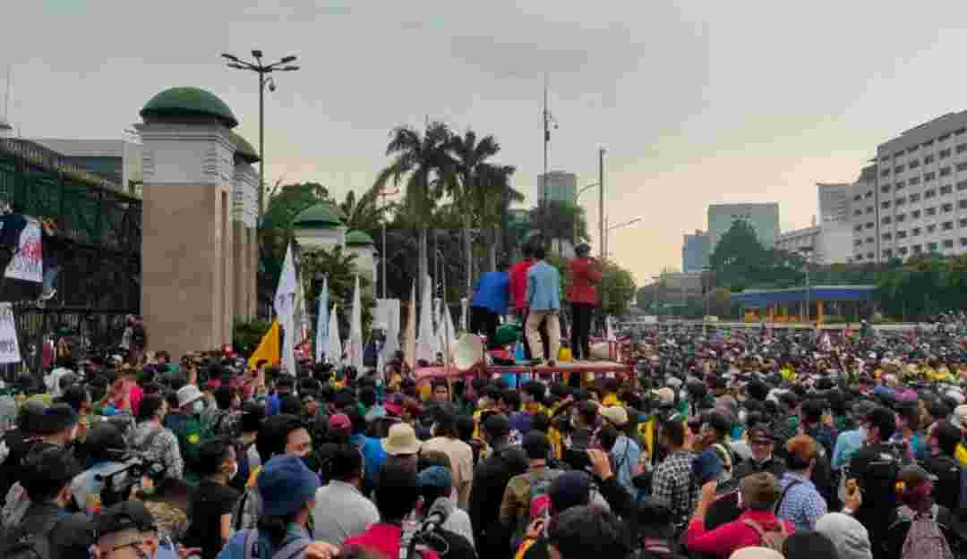 BEM SI Kerakyatan Batal Demo ‘Indonesia C(emas) Jilid II’, Akan Tunda Aksi Hingga Kondisi Kondusif