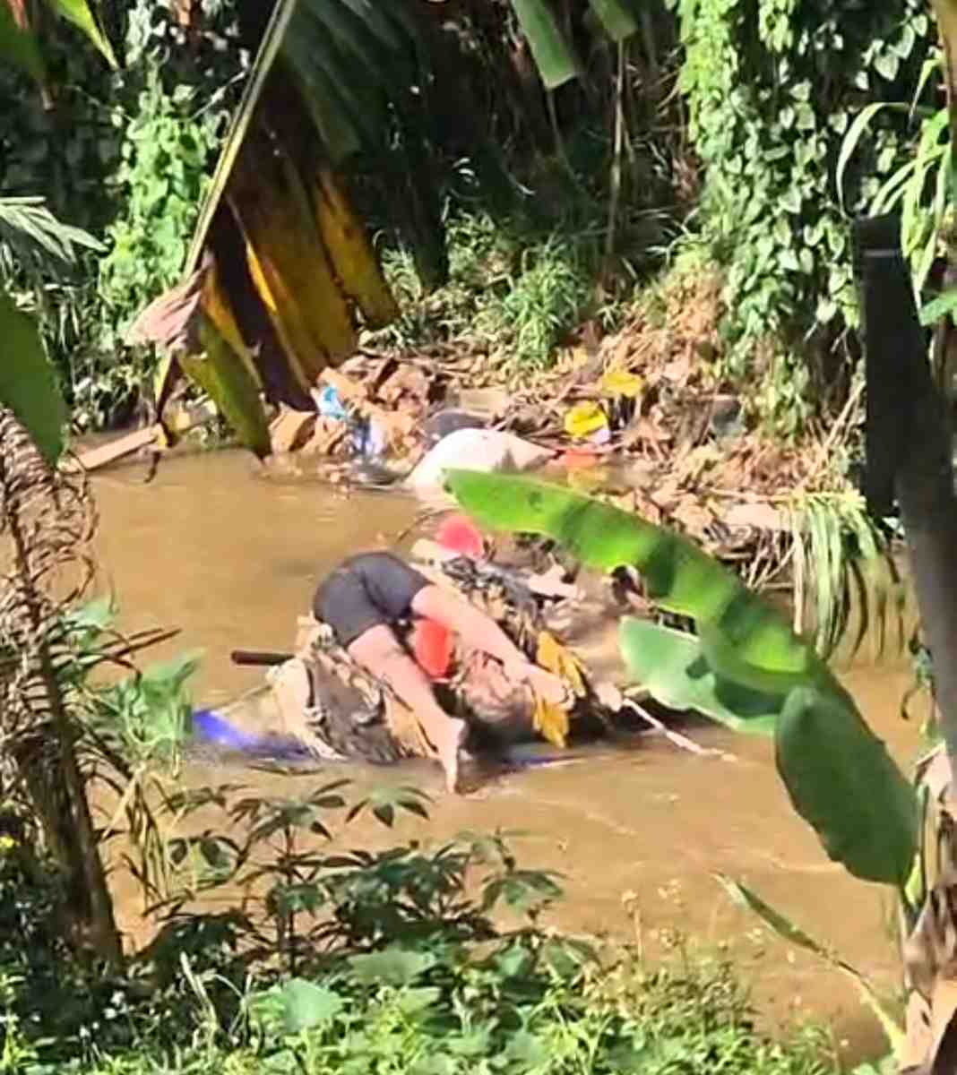 Geger Penemuan Mayat di Kali Baru Depok, Korban Diduga Hanyut Saat Buang Sampah