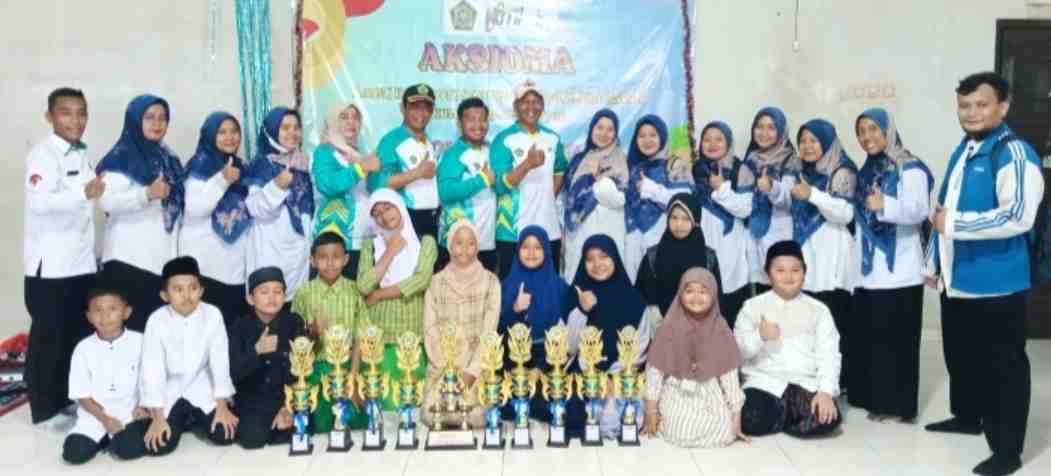 MI Al-Hidayah Sukatani Tapos Borong 10 Piala di Aksioma 2025, Tunjukkan Dominasi Prestasi Madrasah