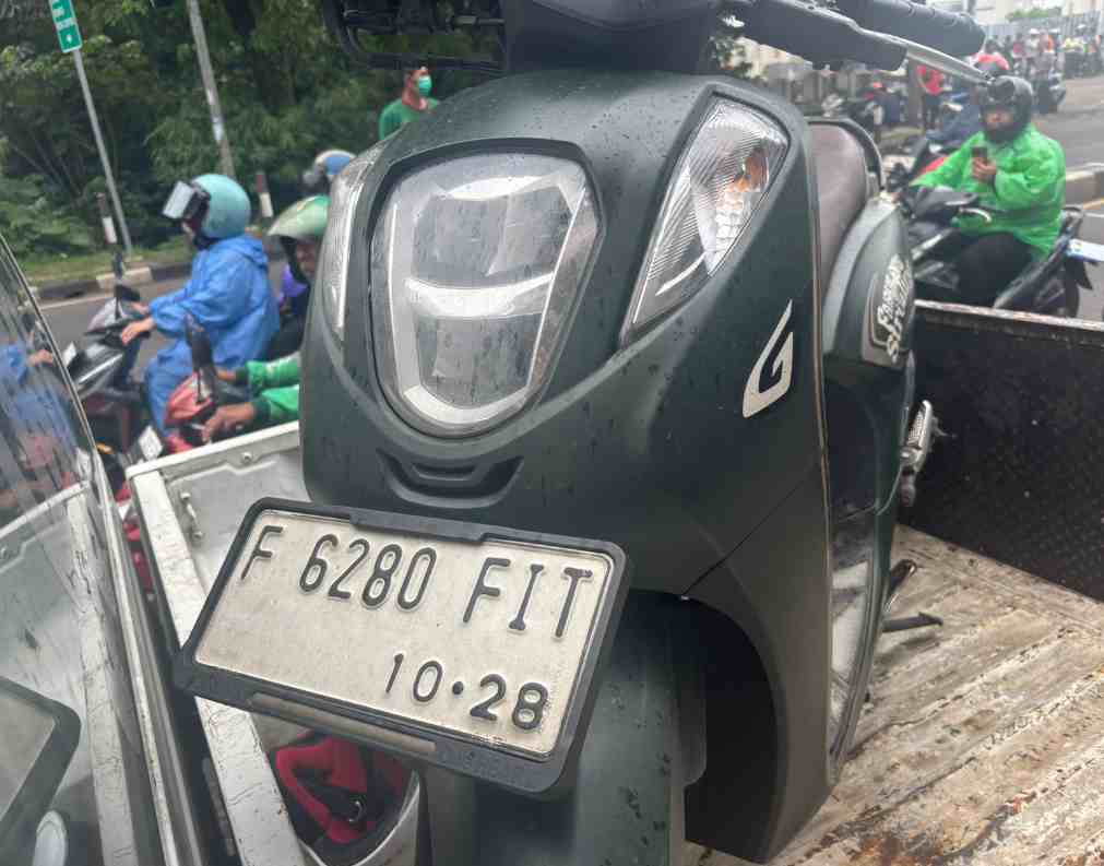 Tabrakan Beruntun di Jalan Raya Bogor Depok, Penumpang Motor Tewas Terlindas Bus