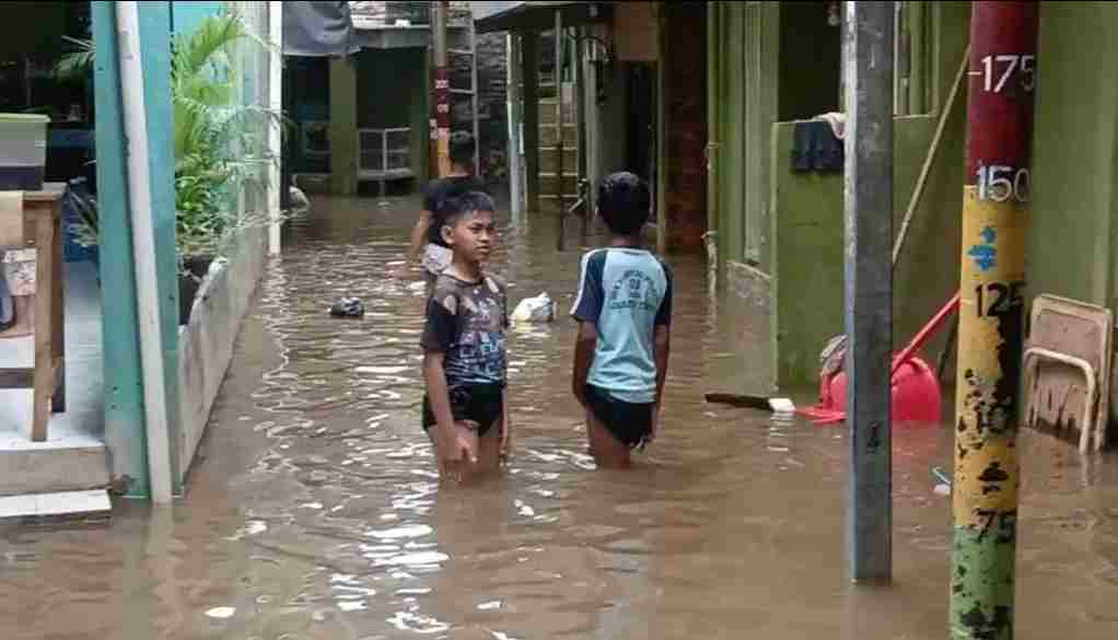 Banjir Rendam 11 Wilayah di Tangerang Selatan, BPBD: Ratusan KK Terdampak