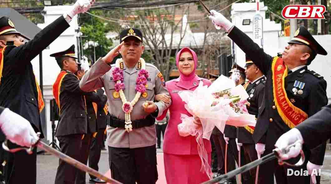 Tradisi Pedang Pora, Kombes Pol Danang Resmi Jabat Kapolresta Malang Kota